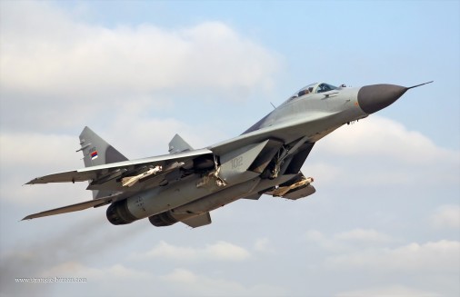 MiG-29_Fulcrum_chasseur_Russie_Serbie_010