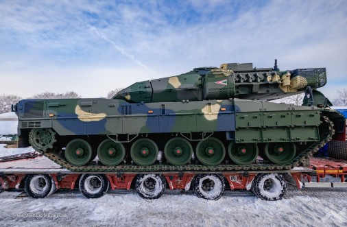 Leopard_2A7HU_char_Hongrie_A102